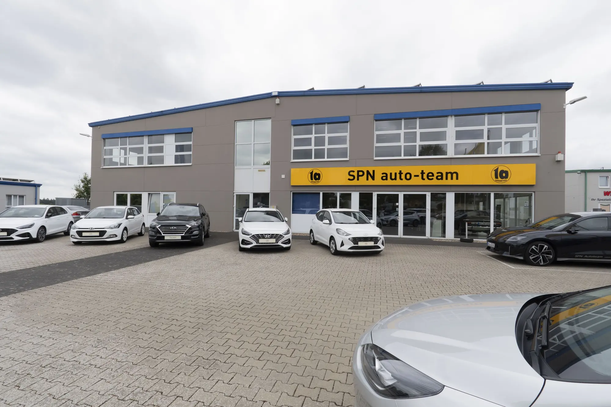 Autohaus und Meisterwerkstatt SPN Auto-Team GmbH in Laufeld
