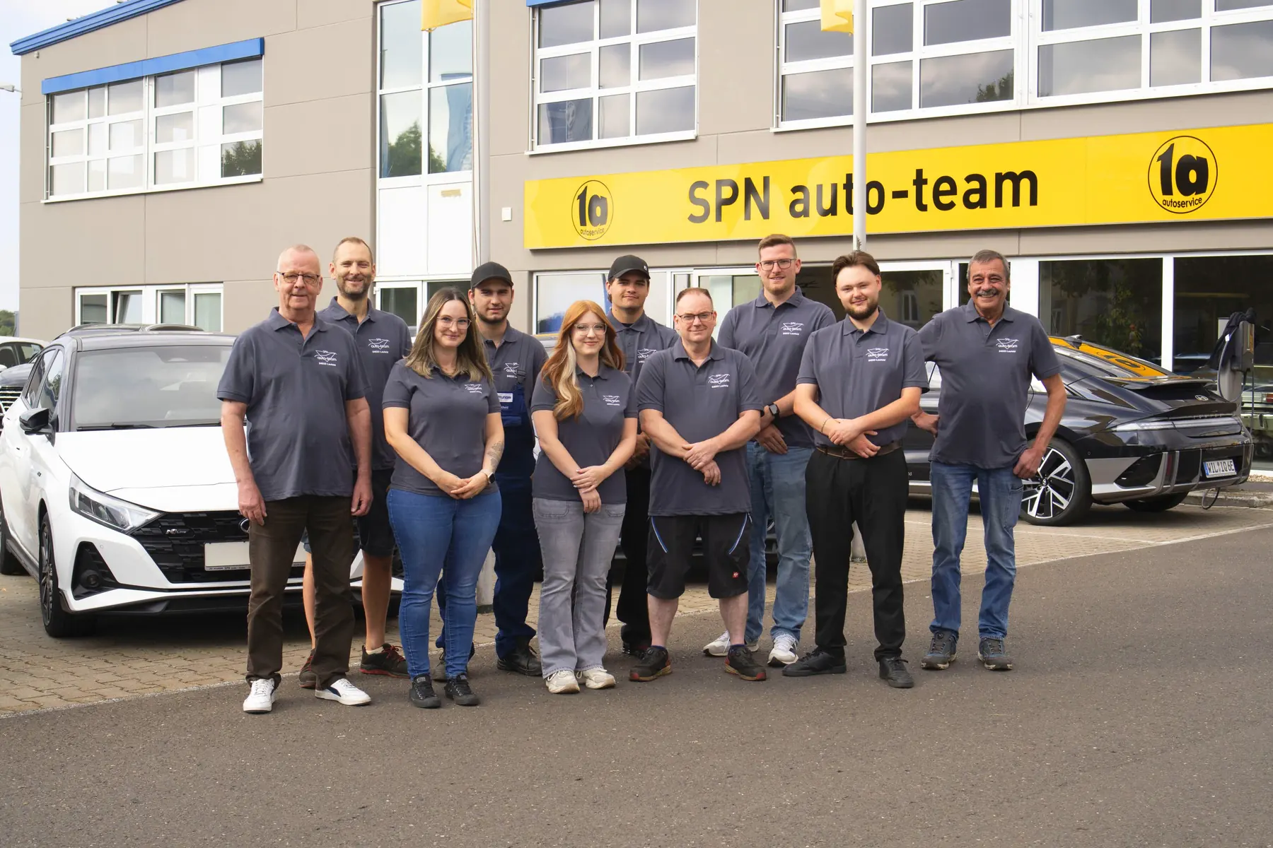 Das Team der SPN Auto-Team GmbH